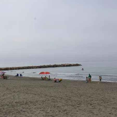Frente Al Mar *